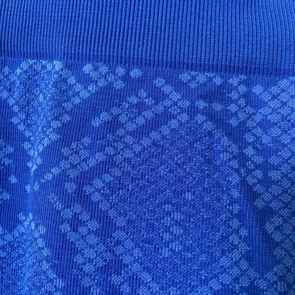 Lululemon blue snake print pants - Picture 2 of 3